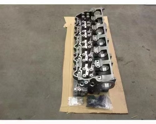 Cast Steel C15 Cylinder Head Assembly Engine Accessories