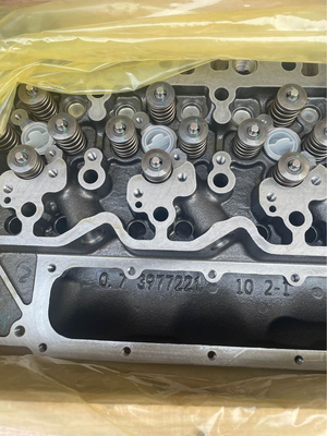 Diesel engine parts Cummins QSB6.7 cylinder head assembly 4936081 493-6081 3977221 397-7221