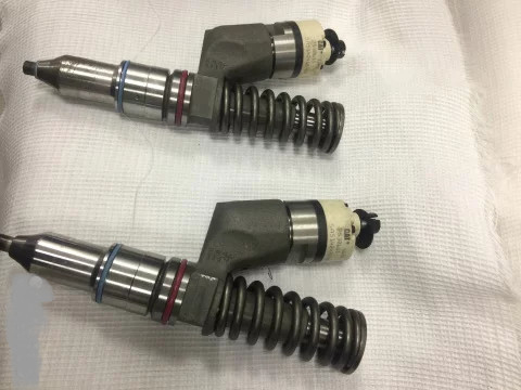 7E-8952 3208 3204 Engine Fuel Injector Aftermarket Diesel Engine Parts