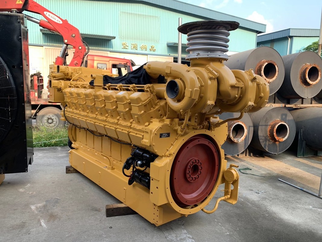 789D Off Highway Truck  Diesel Engine Assembly CA3577050