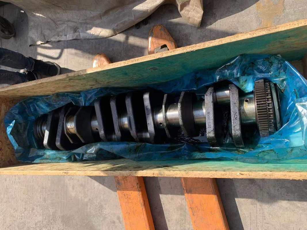 1601799 Diesel Engine Crankshaft AD30 Underground Articulated Truck Parts