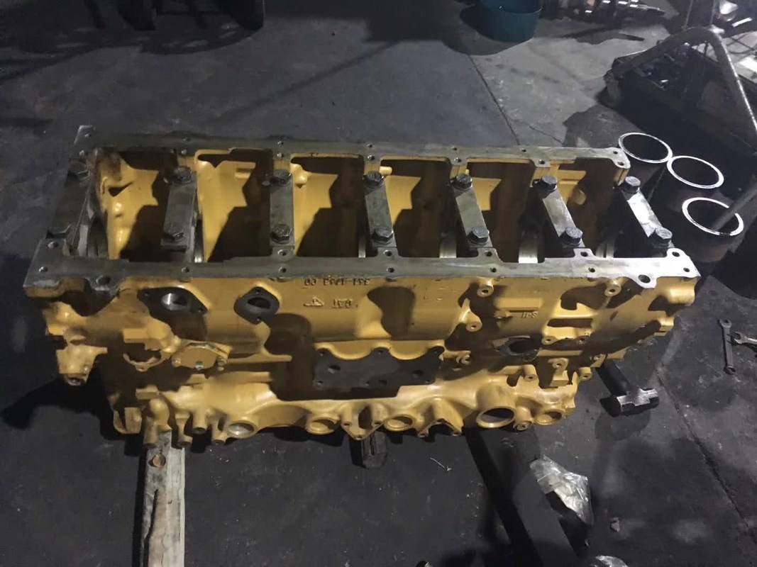 980G II  Replacement Parts Diesel Engine Cylinder Block 1378466